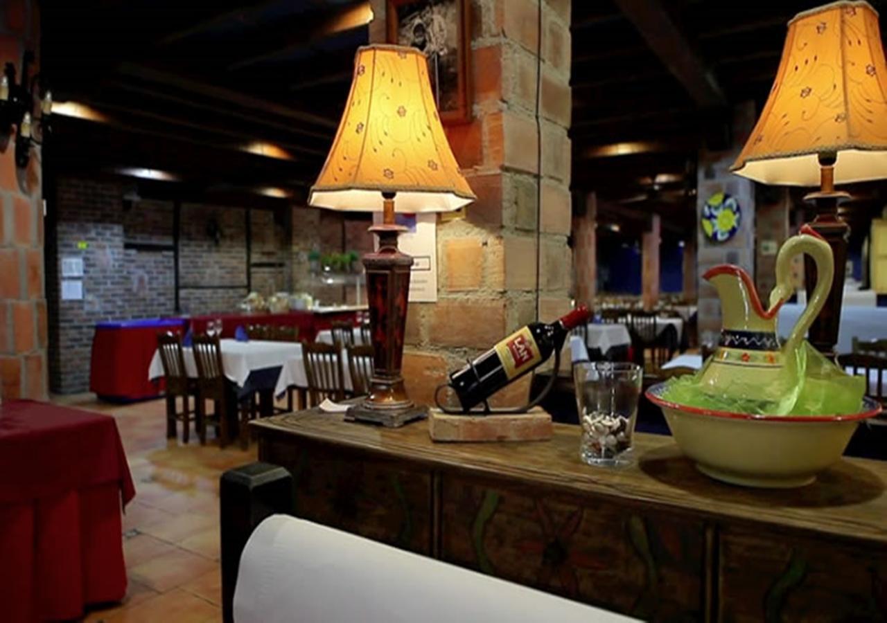 Hotel El Bricial Soto De Cangas Extérieur photo